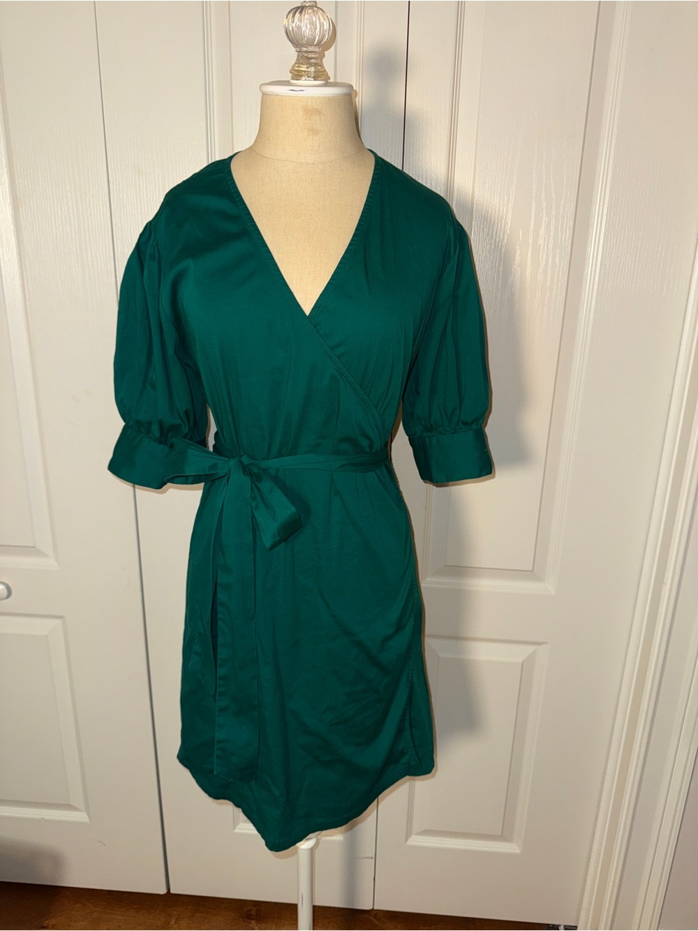 S’edge Deep Green Wrap Mini Dress with Tie Waist Sz Small